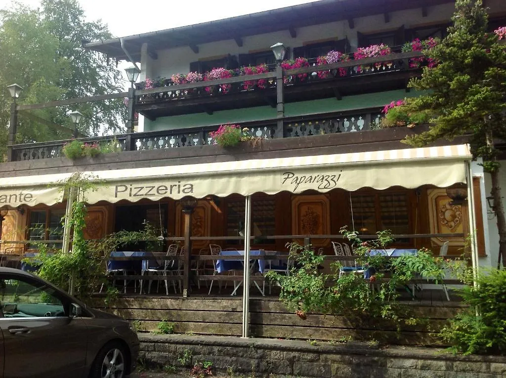 Hotel Carrera contacts